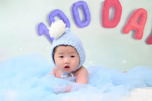 海门四个月宝宝枕秃 海门四个月宝宝枕秃